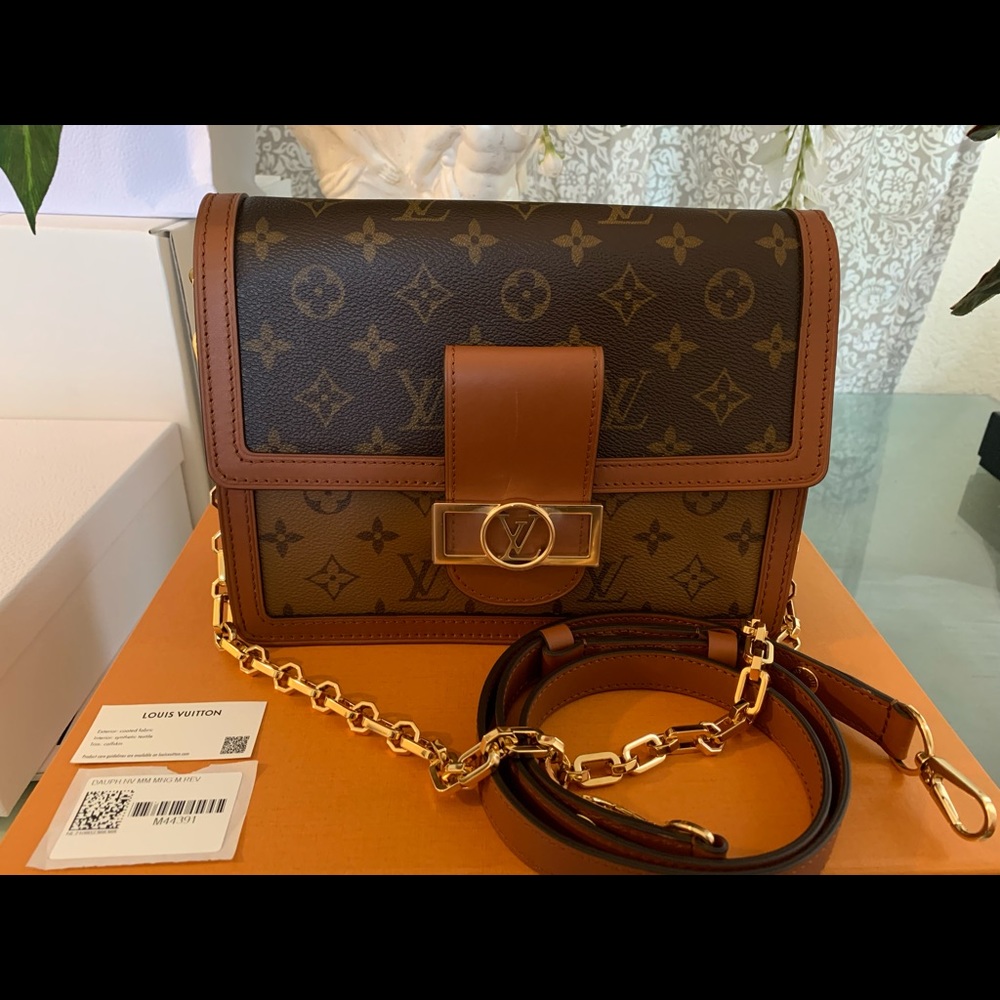Louis Vuitton Dauphine MM